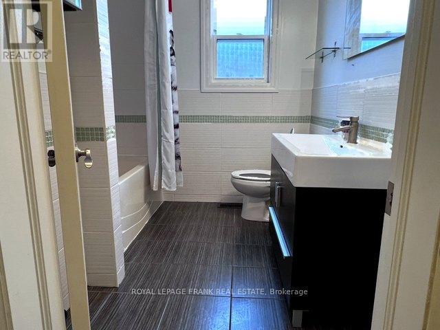 109 Flora Drive, Toronto, Ontario  M1P 1A7 - Photo 10 - E12647082