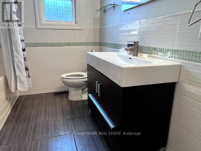 109 Flora Drive, Toronto, Ontario  M1P 1A7 - Photo 12 - E12647082