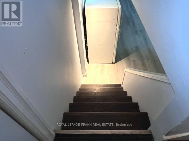 109 Flora Drive, Toronto, Ontario  M1P 1A7 - Photo 14 - E12647082