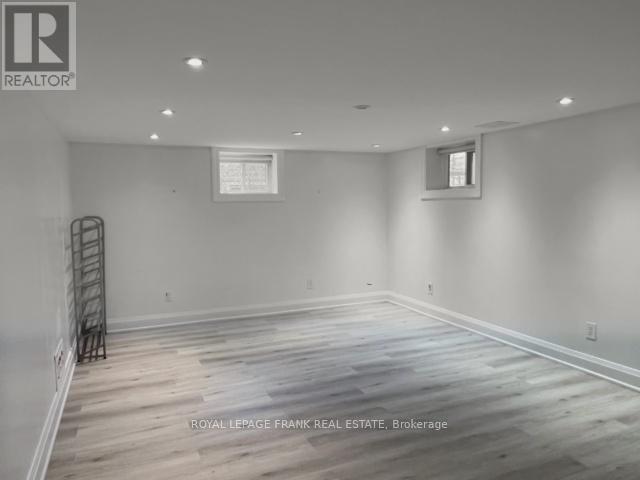 109 Flora Drive, Toronto, Ontario  M1P 1A7 - Photo 19 - E12647082