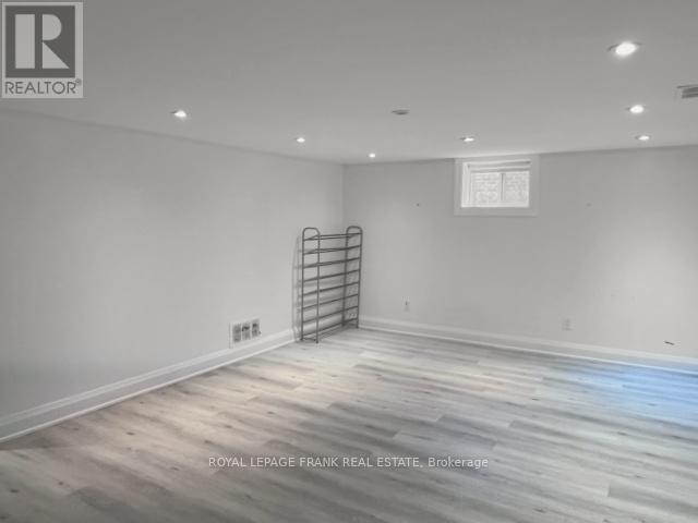 109 Flora Drive, Toronto, Ontario  M1P 1A7 - Photo 20 - E12647082