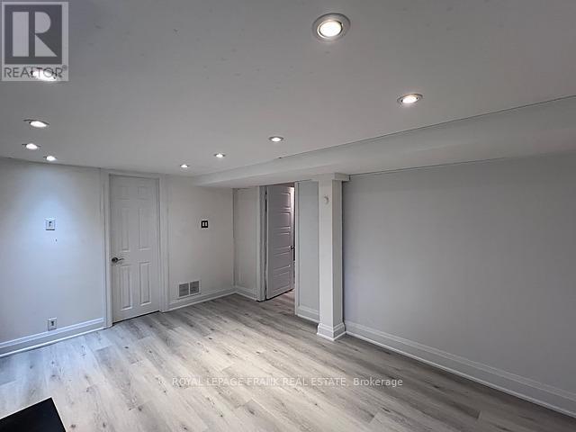 109 Flora Drive, Toronto, Ontario  M1P 1A7 - Photo 24 - E12647082