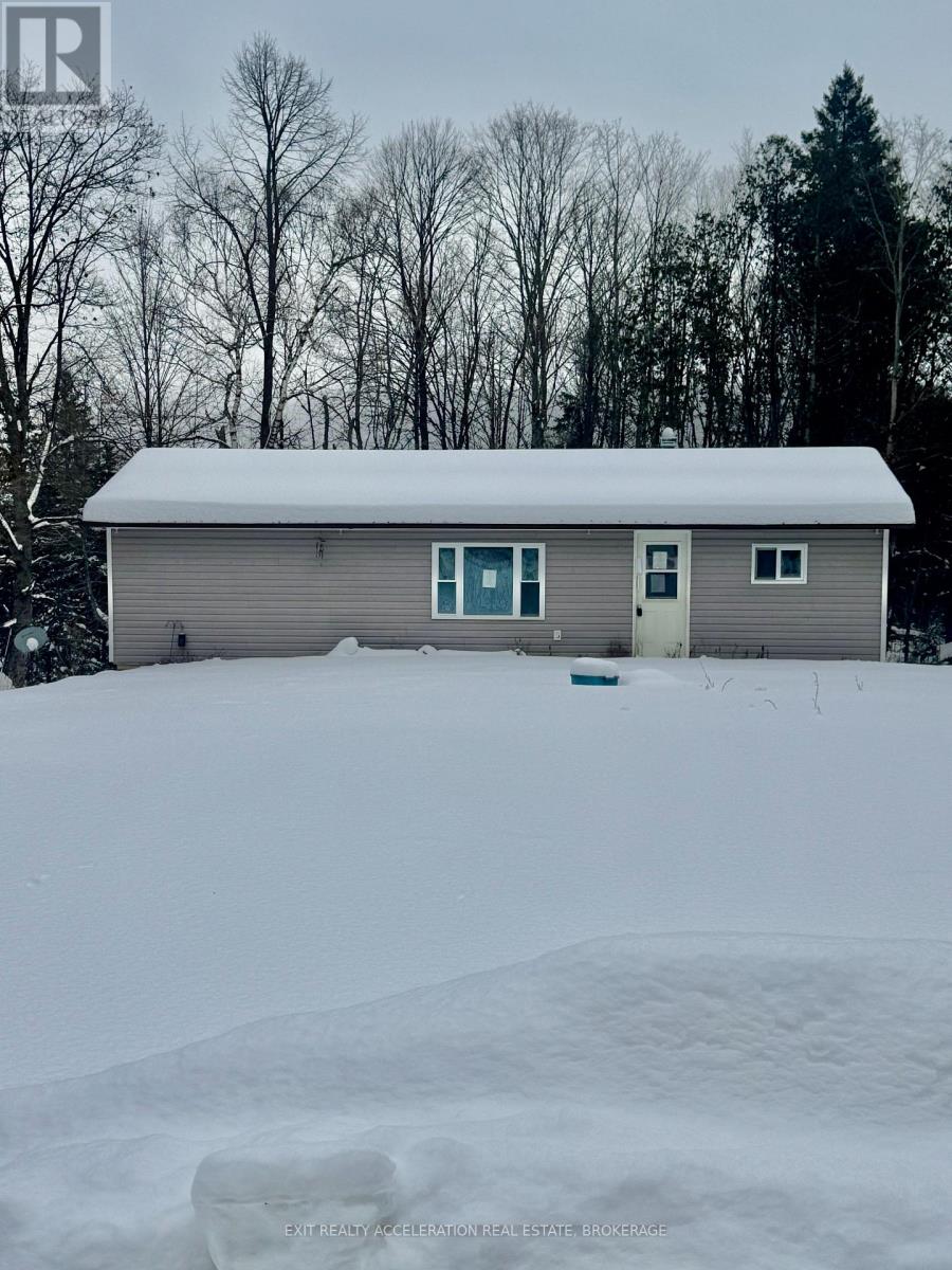 27 HARTSMERE ROAD, Carlow/Mayo, Ontario