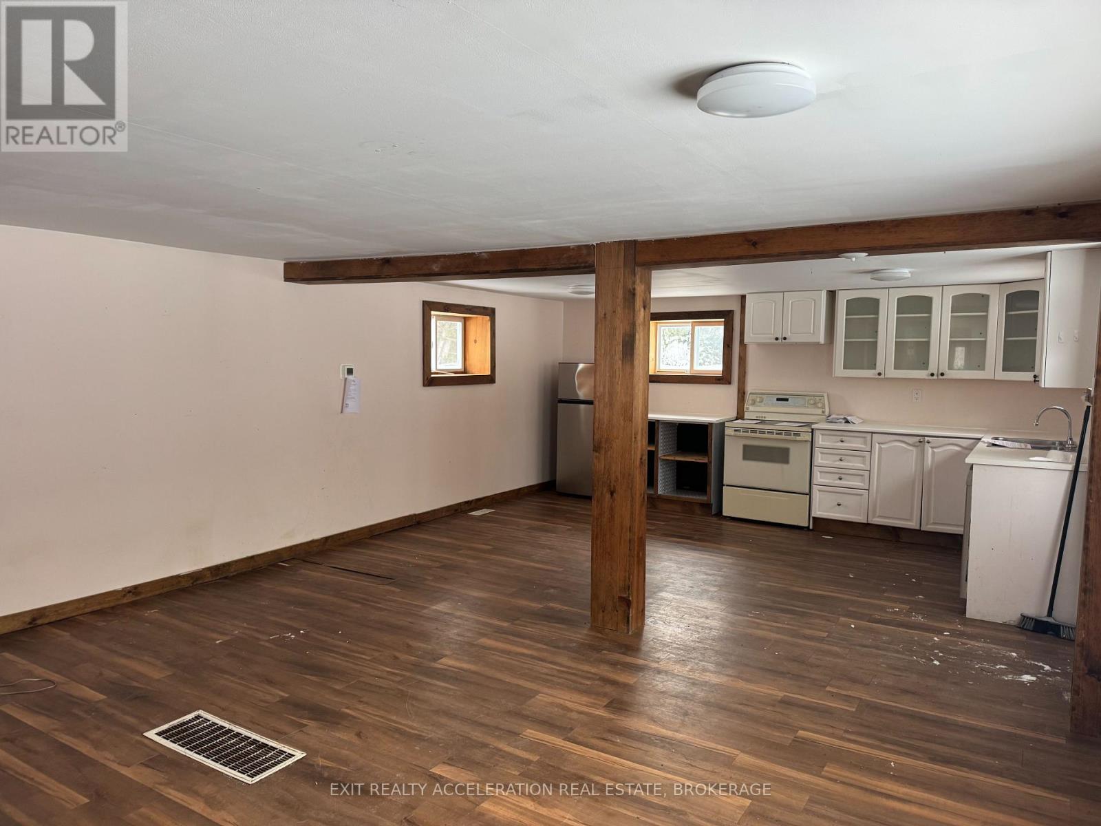 27 Hartsmere Road, Carlow/mayo, Ontario  K0L 2M0 - Photo 4 - X12647008