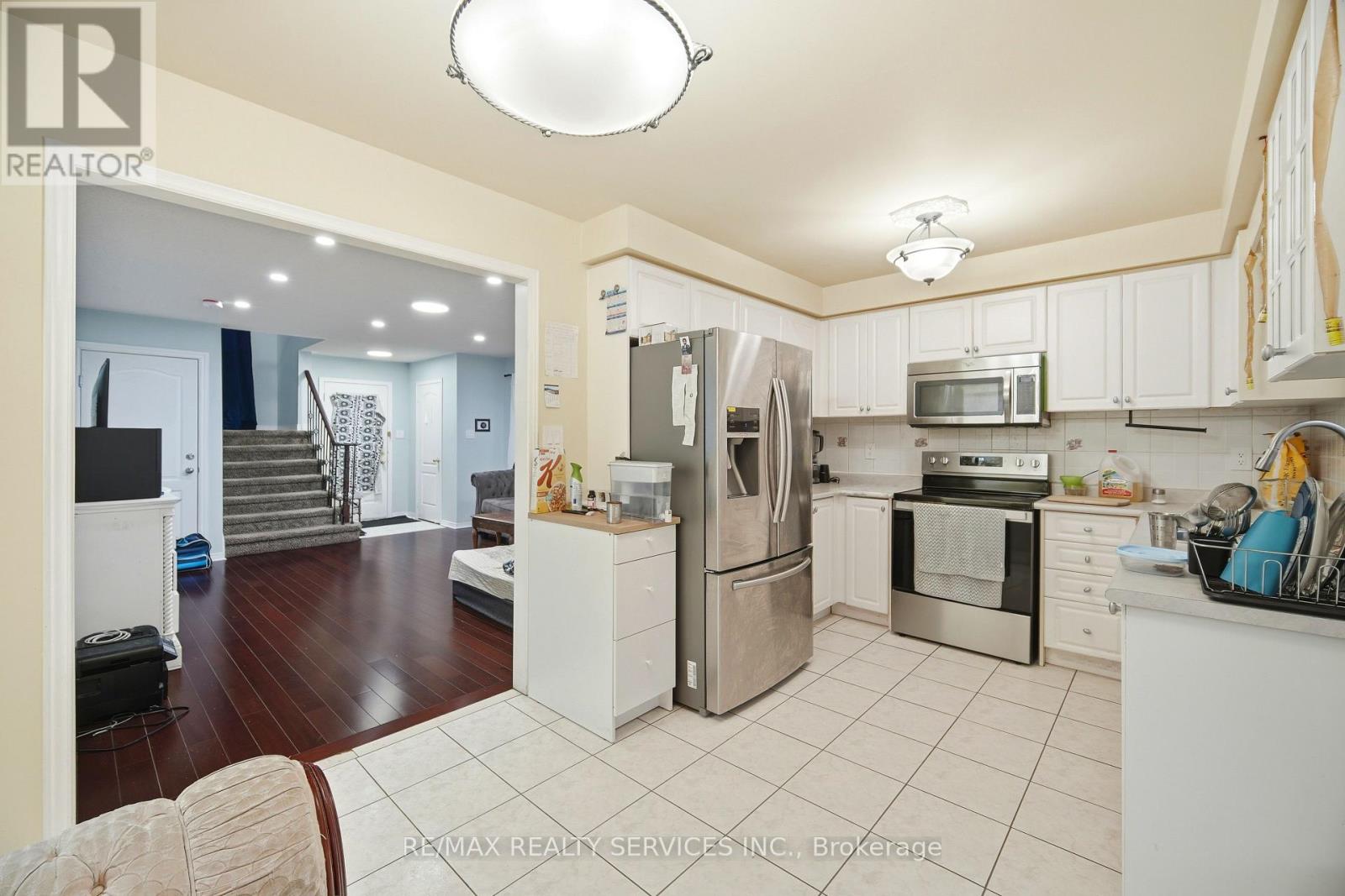 19 Flatlands Way, Brampton, Ontario  L6R 2B5 - Photo 11 - W12631300