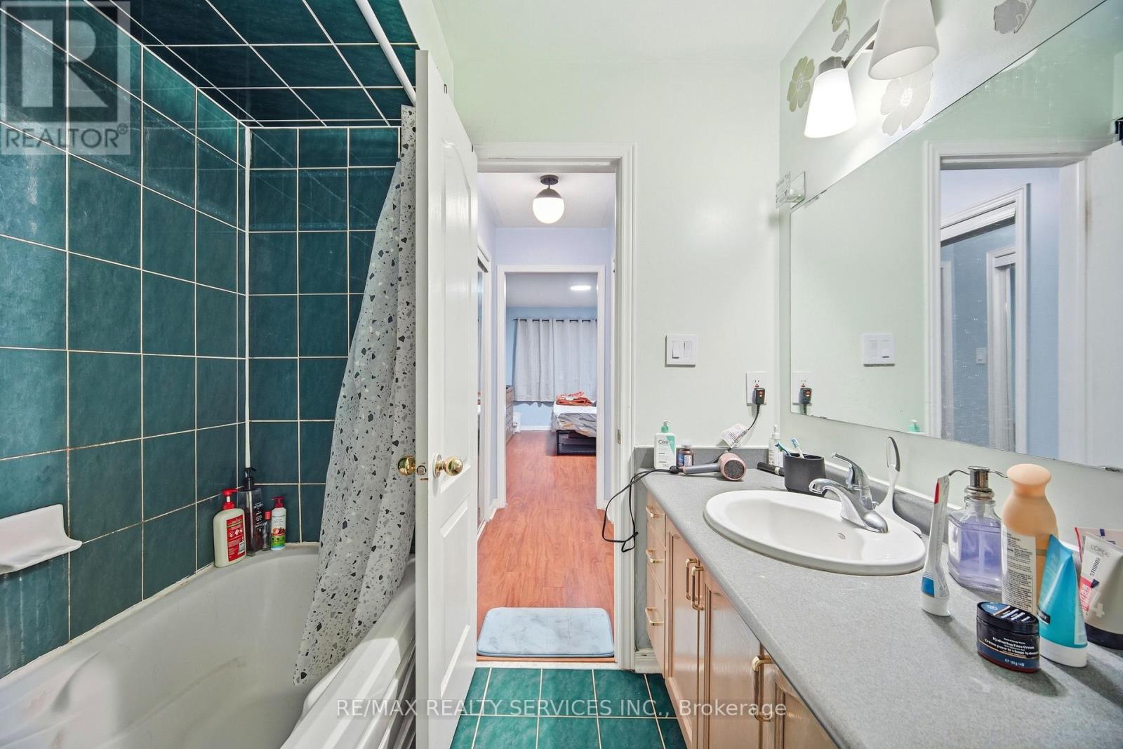 19 Flatlands Way, Brampton, Ontario  L6R 2B5 - Photo 25 - W12631300