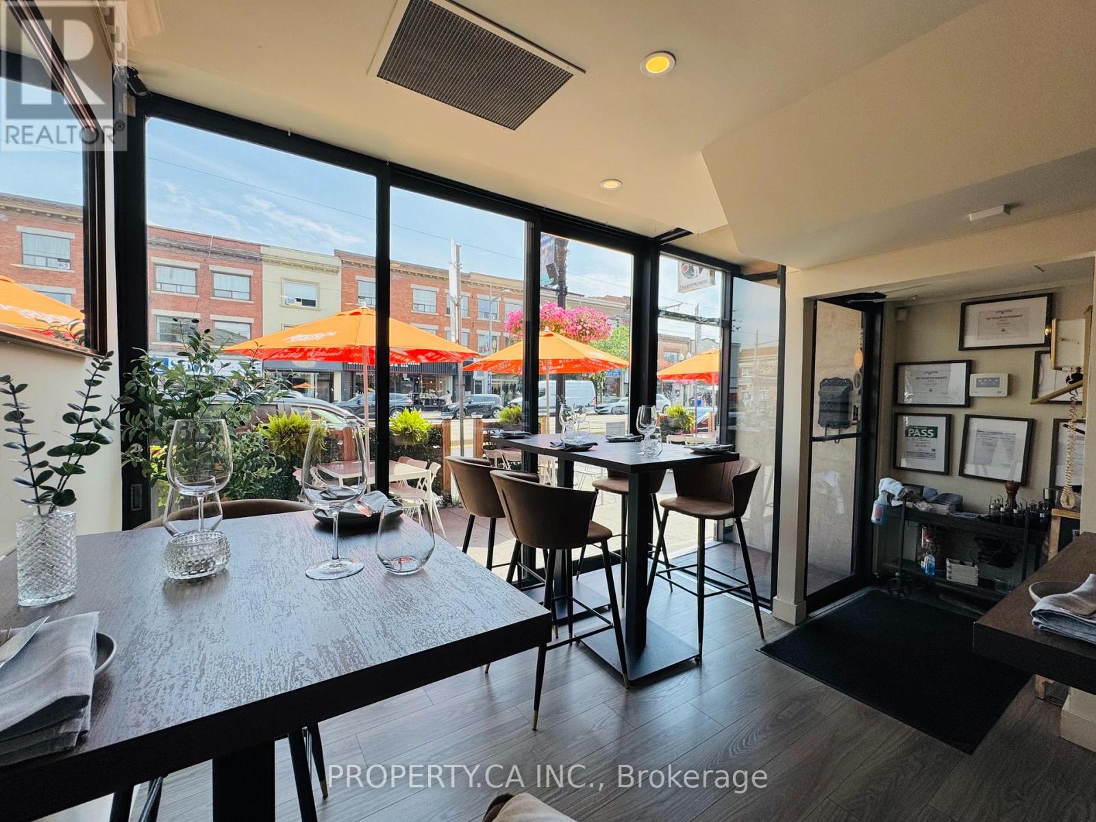 1182 St Clair Avenue W, Toronto (Corso Italia-Davenport), Ontario  M6E 1B4 - Photo 11 - W12275537