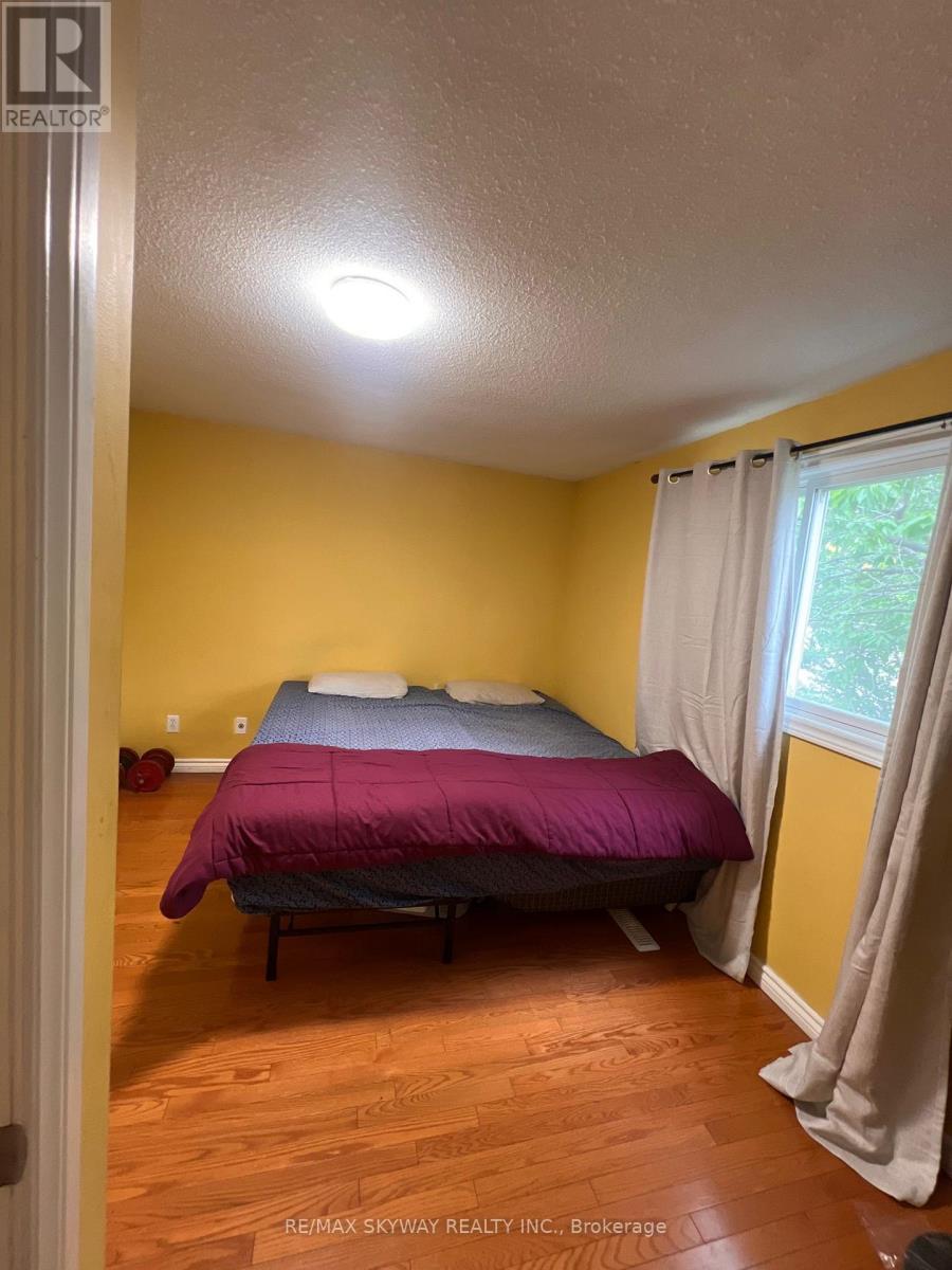 162 Cedarwoods Crescent, Kitchener, Ontario  N2C 2J8 - Photo 24 - X12390057