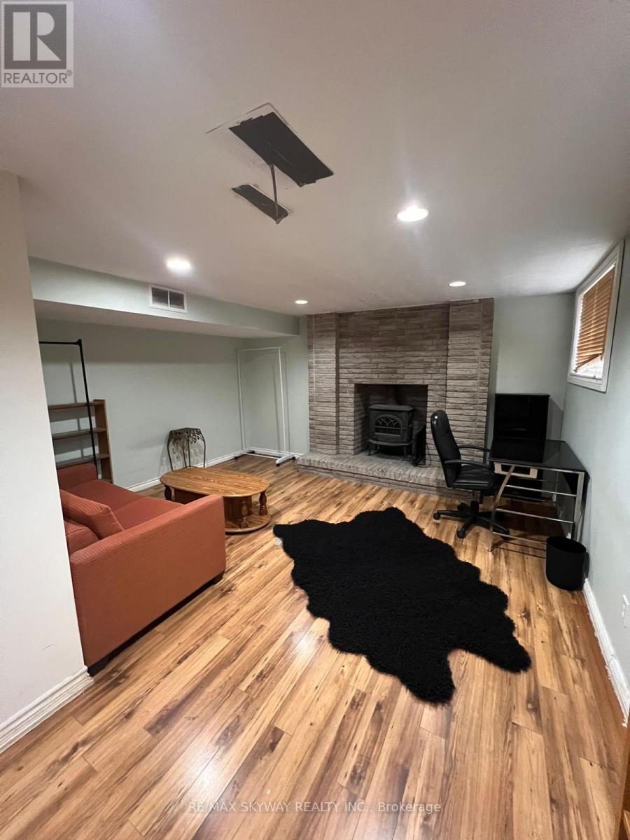 162 Cedarwoods Crescent, Kitchener, Ontario  N2C 2J8 - Photo 41 - X12390057