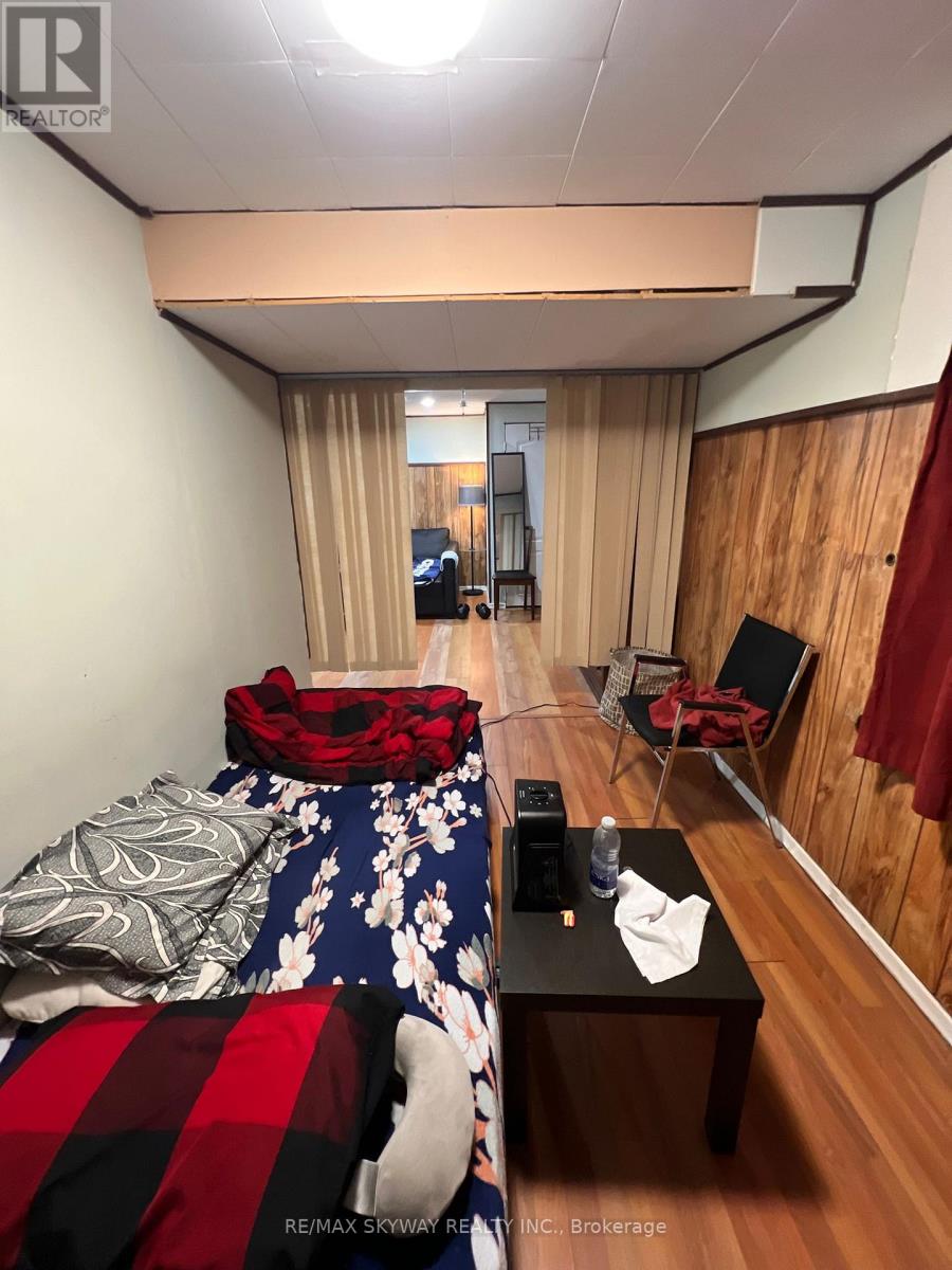 162 Cedarwoods Crescent, Kitchener, Ontario  N2C 2J8 - Photo 37 - X12390057