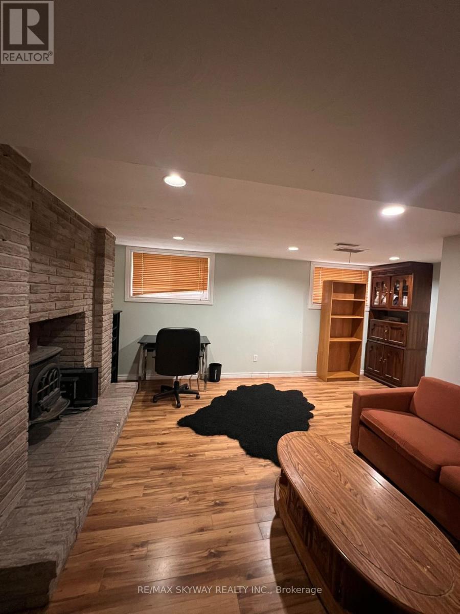 162 Cedarwoods Crescent, Kitchener, Ontario  N2C 2J8 - Photo 40 - X12390057