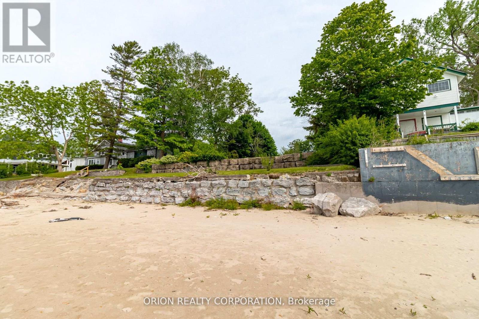 1395 Kam Road, Fort Erie, Ontario  L2A 5W5 - Photo 2 - X12643742