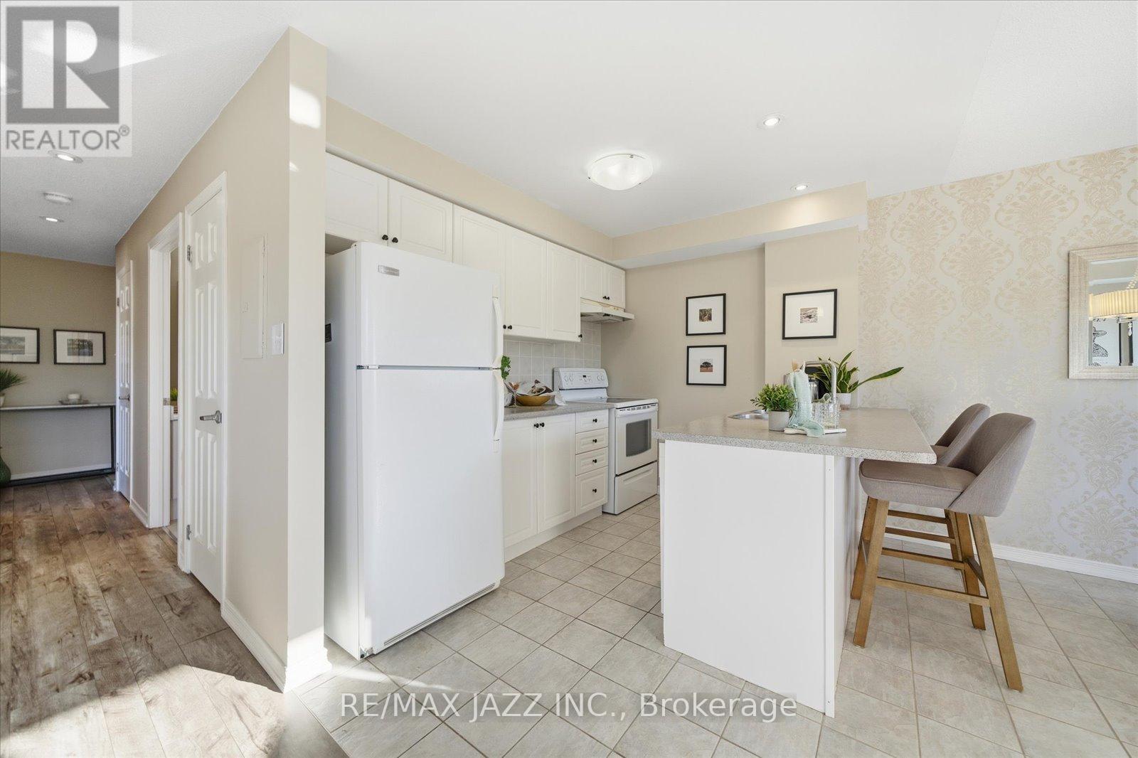 310 - 132 Aspen Springs Drive, Clarington, Ontario  L1C 0H1 - Photo 13 - E12507324