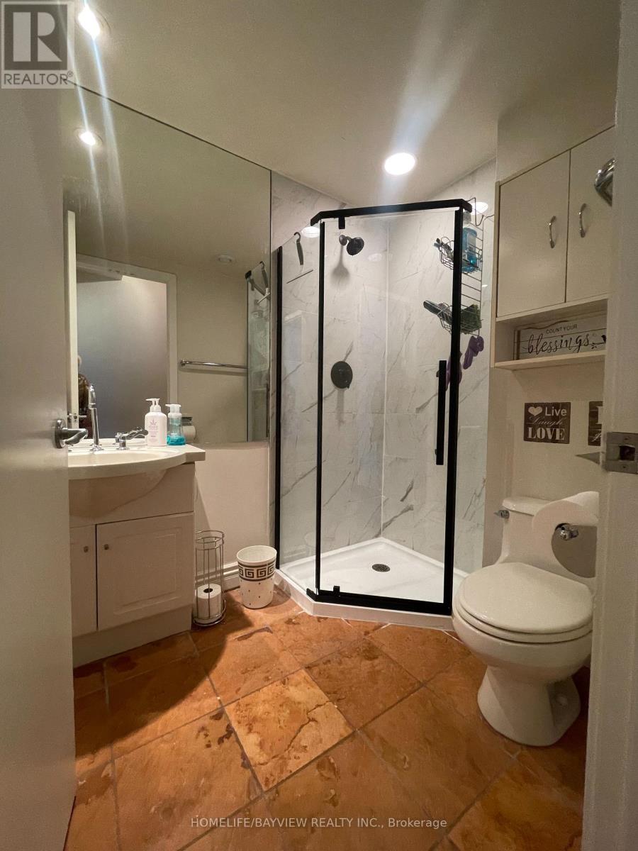 810w - 500 Queens Quay W, Toronto, Ontario  M5V 3K8 - Photo 17 - C12647054