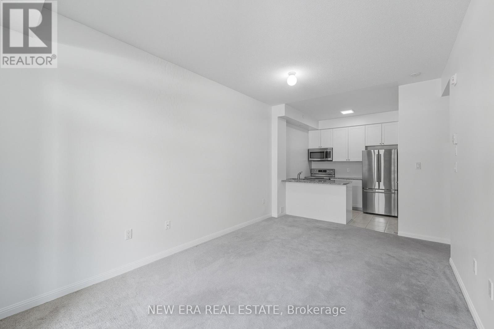 120 - 80 Aspen Springs Drive, Clarington, Ontario  L1C 0V4 - Photo 3 - E12647042