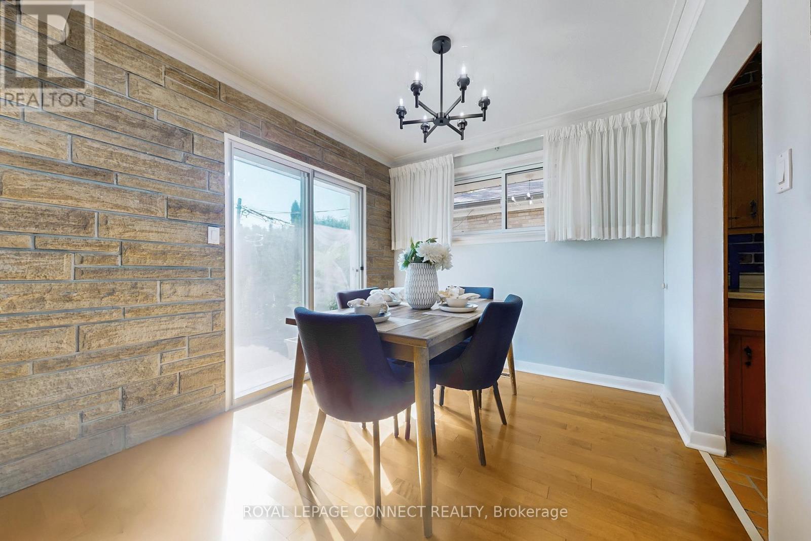 14 Dalehurst Avenue, Toronto, Ontario  M1G 2X8 - Photo 10 - E12647044