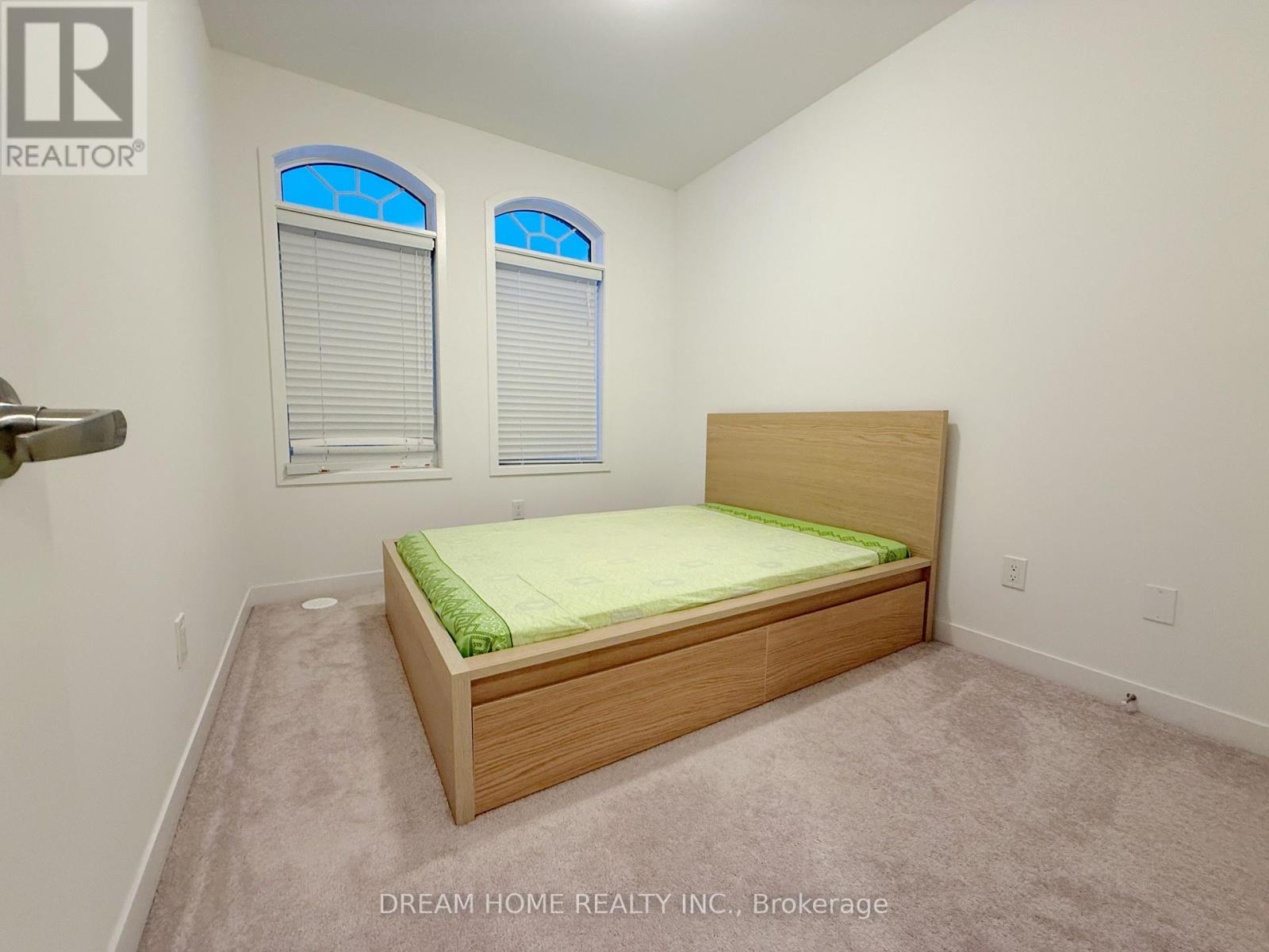 314 Clay Stones Street, Newmarket, Ontario  L3X 0M1 - Photo 10 - N12647018