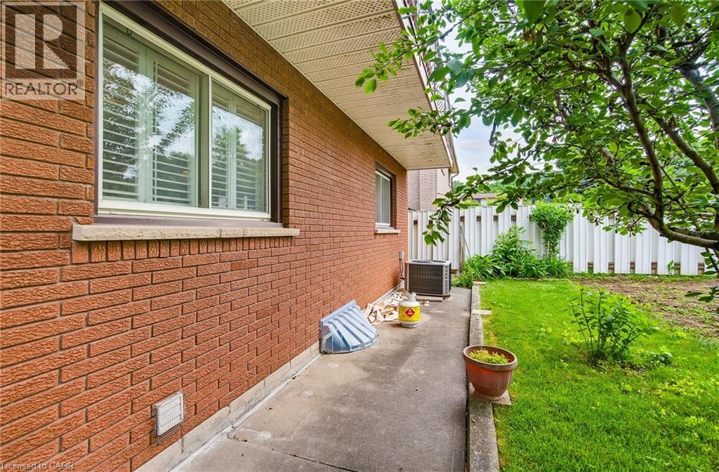 75 President Drive, Stoney Creek, Ontario  L8G 4L7 - Photo 50 - 40789564