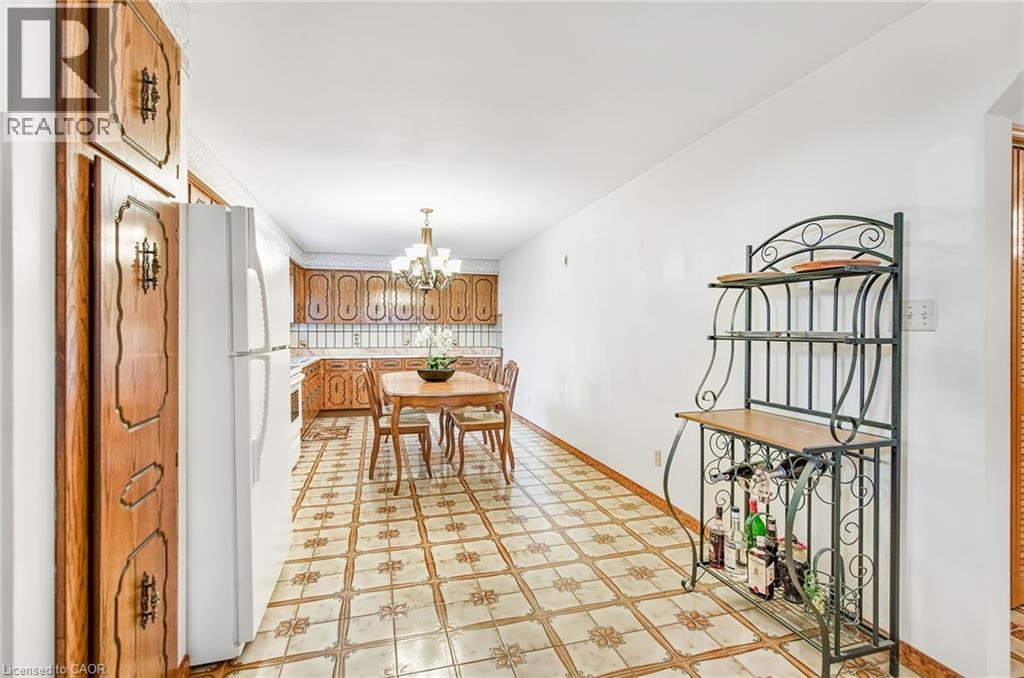 75 President Drive, Stoney Creek, Ontario  L8G 4L7 - Photo 14 - 40789564