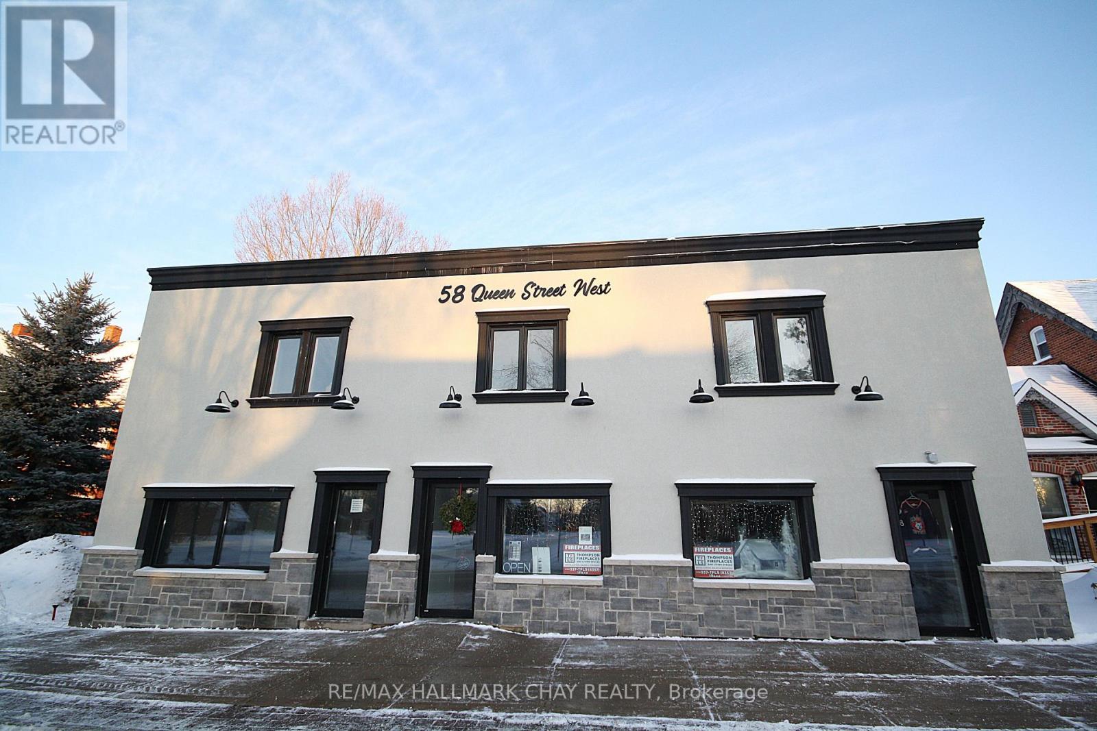 58 Queen St Street W, Springwater, Ontario  L0L 1P0 - Photo 3 - S12647072