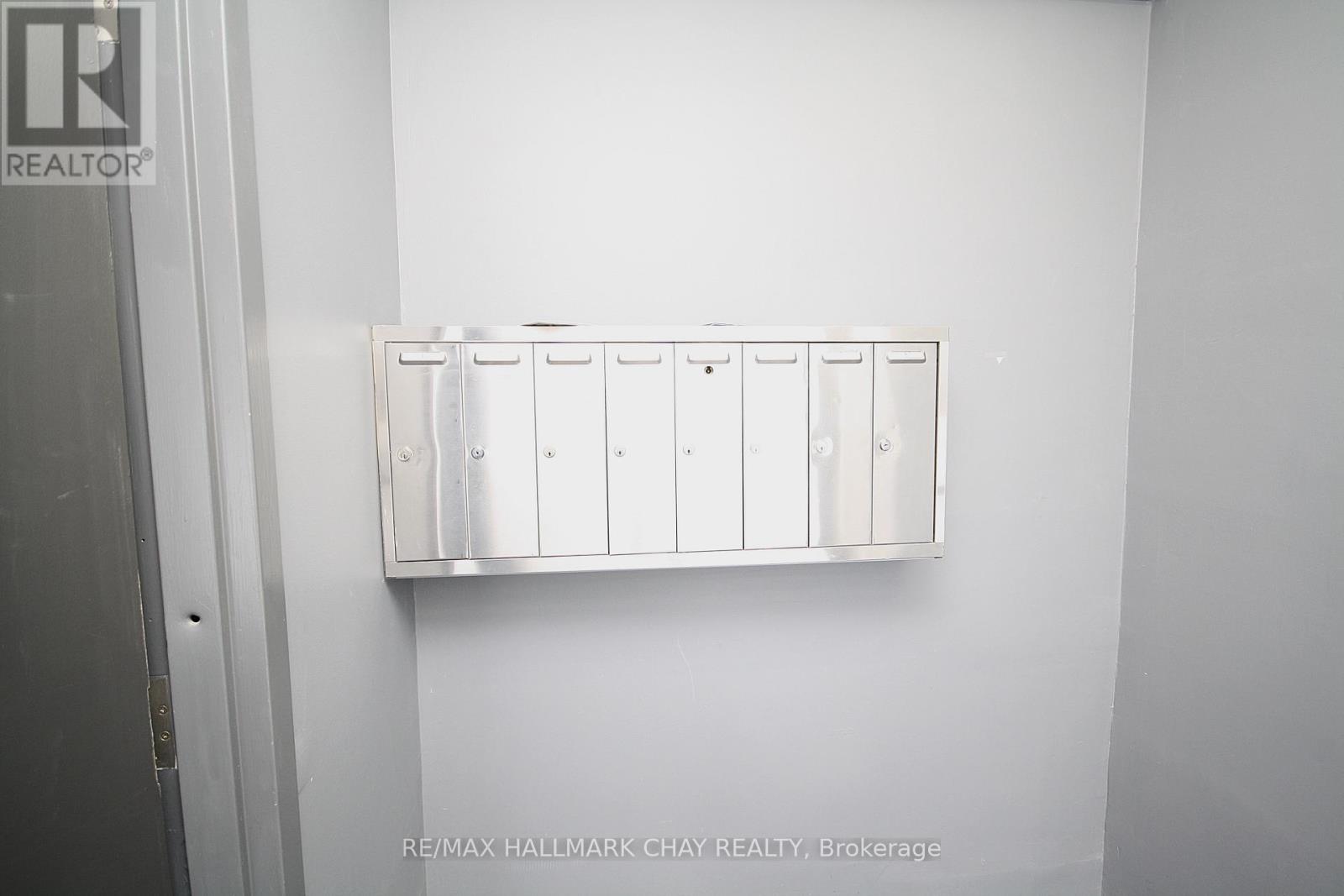 58 Queen St Street W, Springwater, Ontario  L0L 1P0 - Photo 7 - S12647072