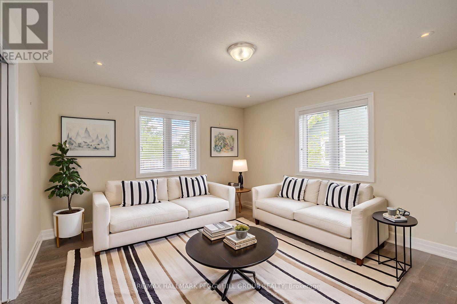 10 Grew Crescent, Penetanguishene, Ontario  L9M 0A4 - Photo 8 - S12563104