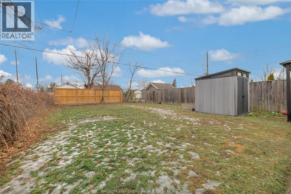 1879-81 Ford, Windsor, Ontario  N8T 2E2 - Photo 29 - 25031959