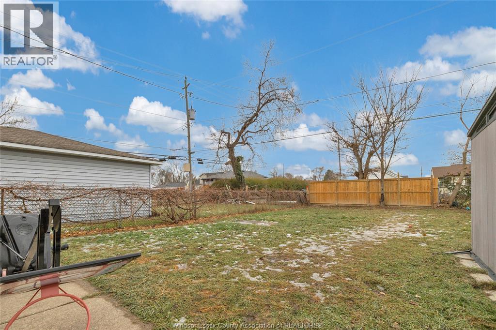 1879-81 Ford, Windsor, Ontario  N8T 2E2 - Photo 32 - 25031959