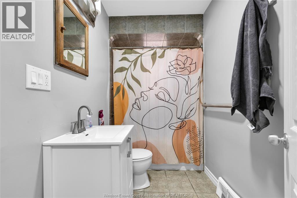 1879-81 Ford, Windsor, Ontario  N8T 2E2 - Photo 10 - 25031958