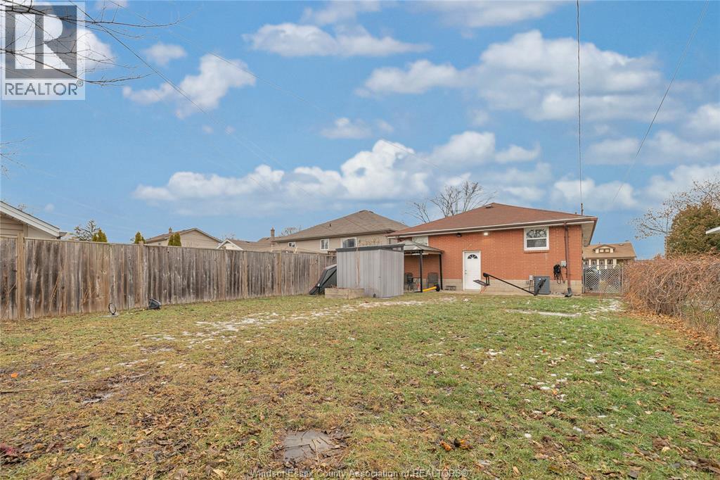 1879-81 Ford, Windsor, Ontario  N8T 2E2 - Photo 30 - 25031958