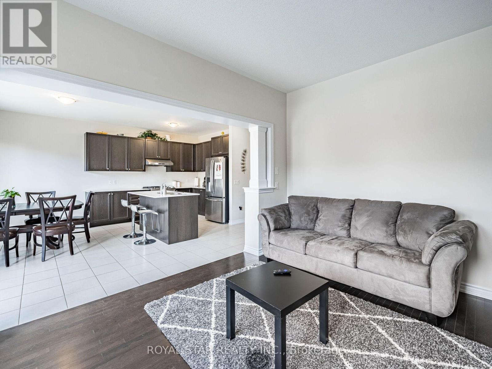 178 Newhouse Boulevard, Caledon, Ontario  L7C 4E1 - Photo 19 - W12647002