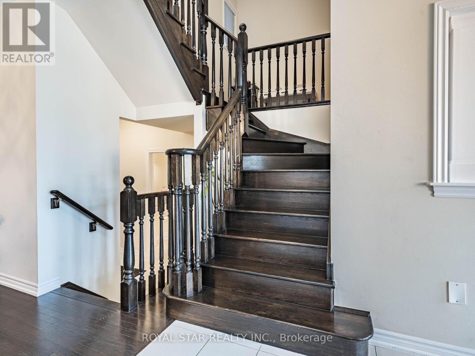 178 Newhouse Boulevard, Caledon, Ontario  L7C 4E1 - Photo 23 - W12647002