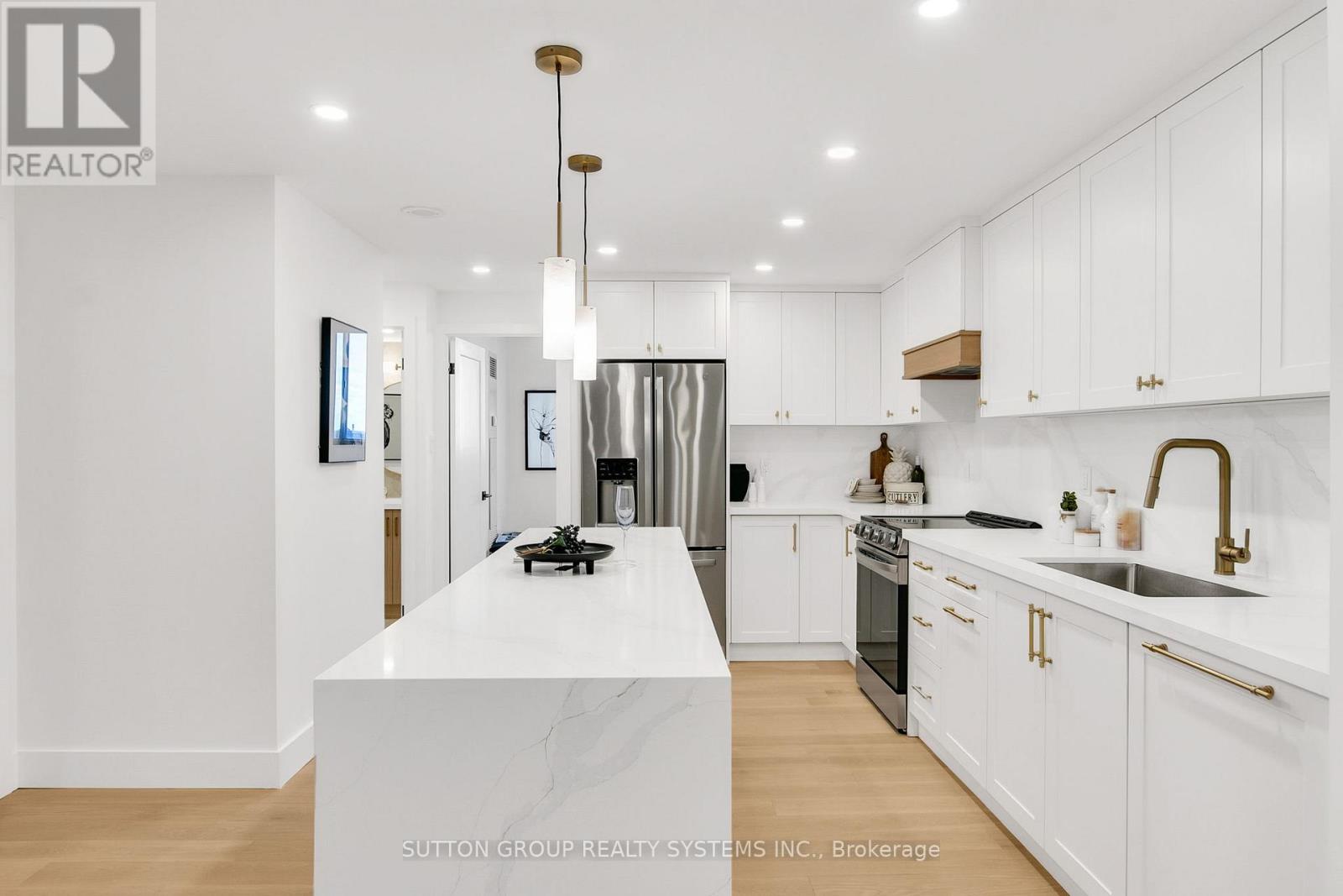 2107 - 820 Burnhamthorpe Road, Toronto, Ontario  M9C 4W2 - Photo 14 - W12647030