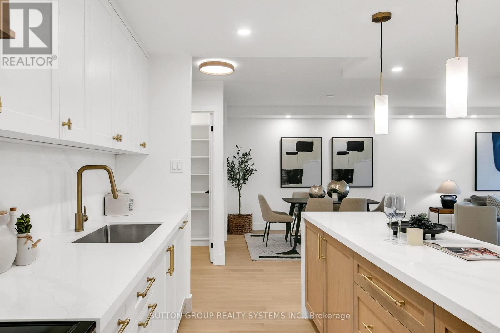 2107 - 820 Burnhamthorpe Road, Toronto, Ontario  M9C 4W2 - Photo 17 - W12647030