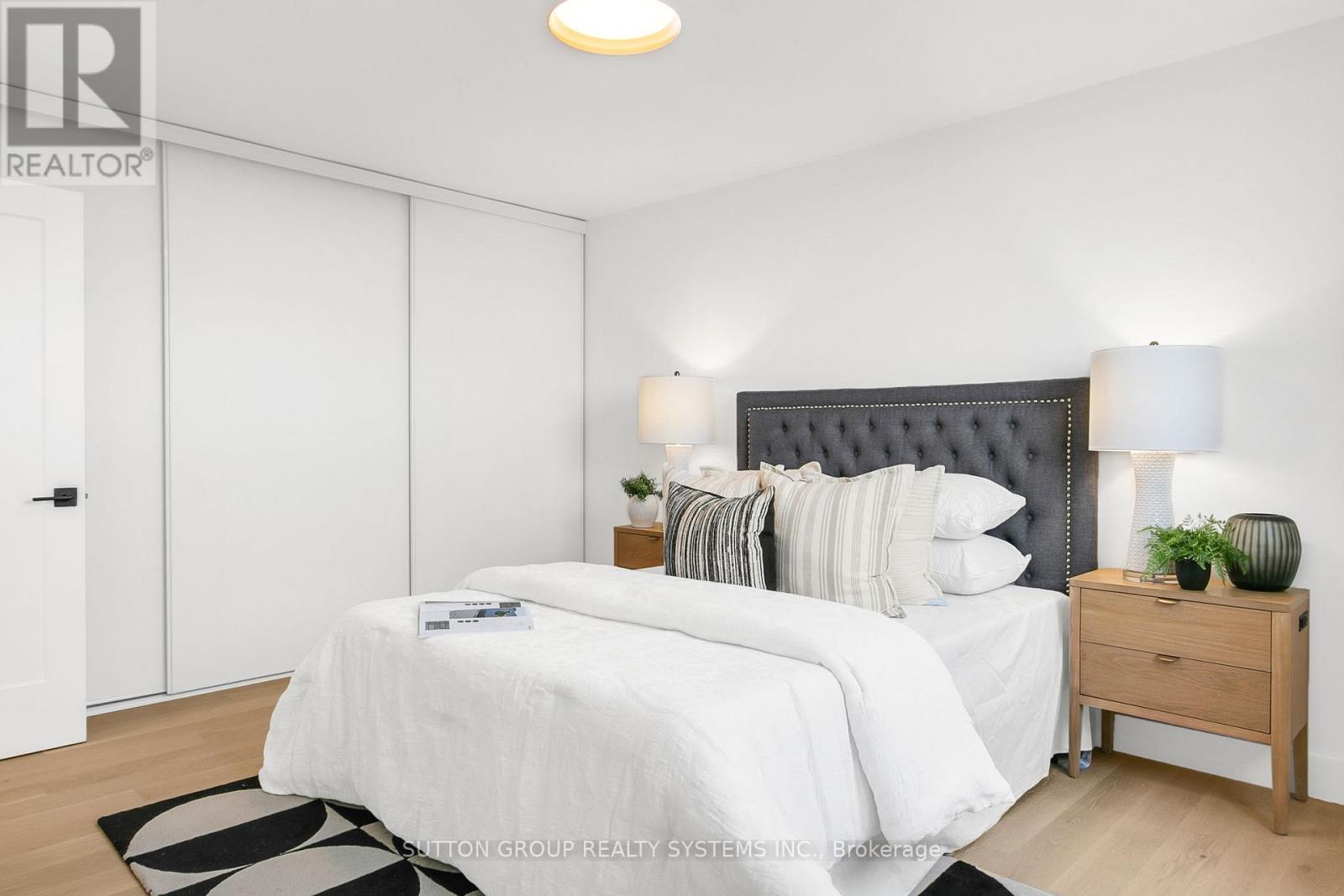 2107 - 820 Burnhamthorpe Road, Toronto, Ontario  M9C 4W2 - Photo 20 - W12647030