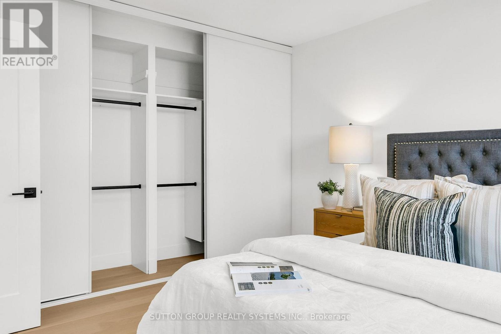 2107 - 820 Burnhamthorpe Road, Toronto, Ontario  M9C 4W2 - Photo 23 - W12647030