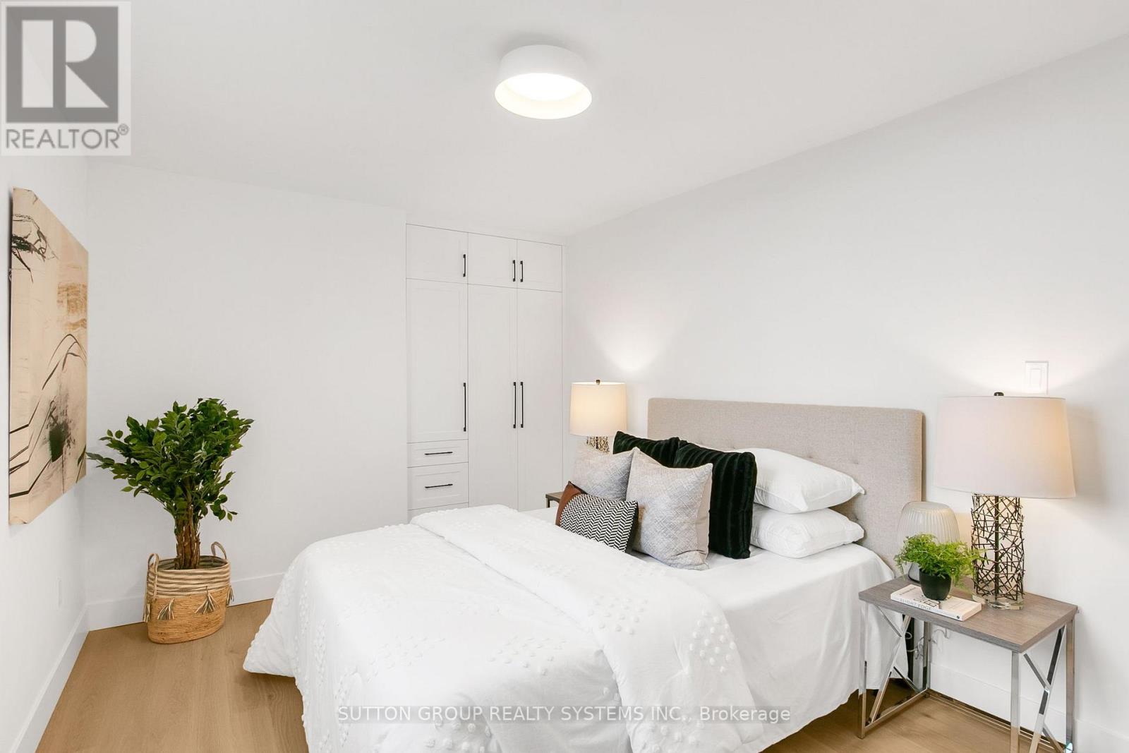 2107 - 820 Burnhamthorpe Road, Toronto, Ontario  M9C 4W2 - Photo 27 - W12647030