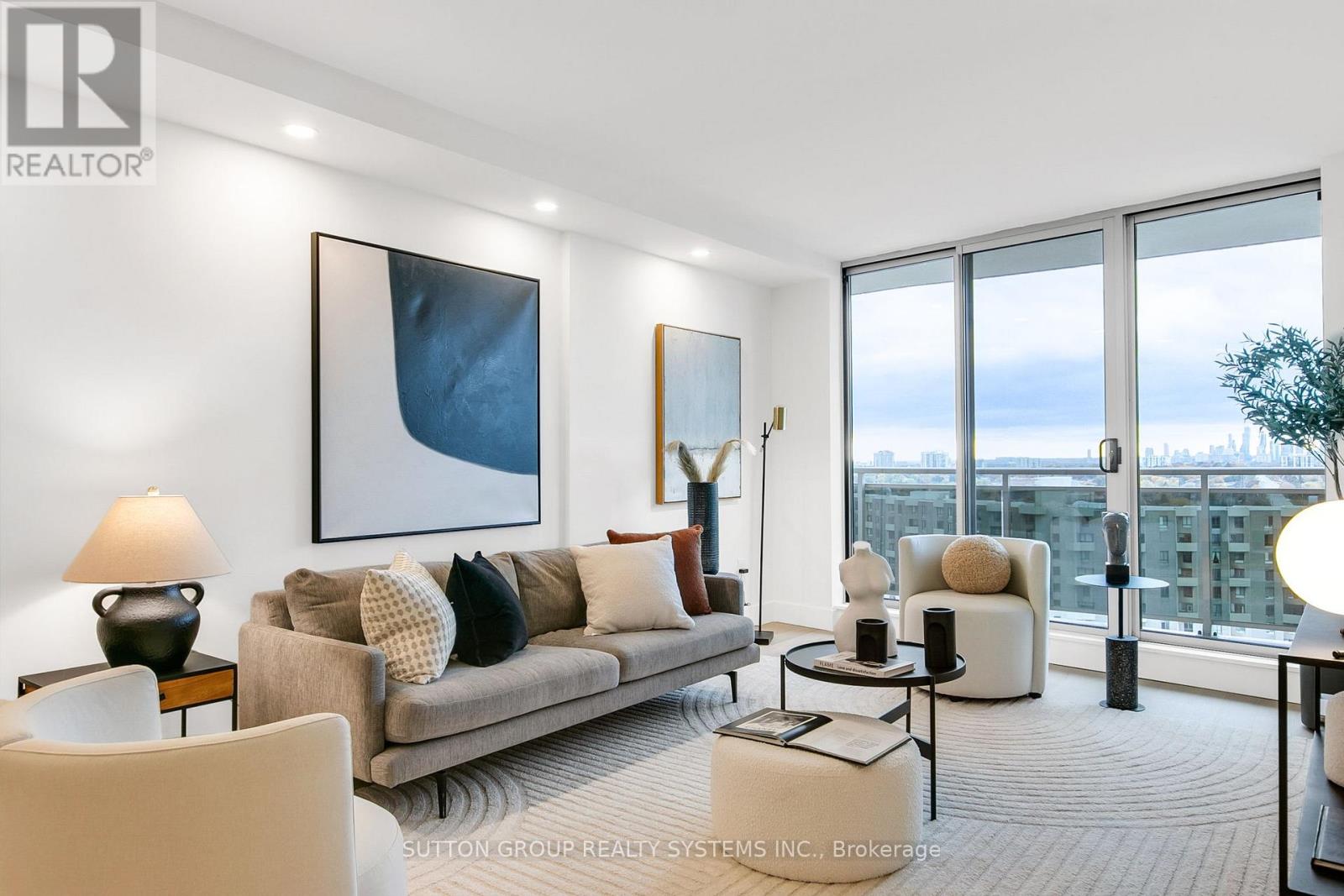 2107 - 820 Burnhamthorpe Road, Toronto, Ontario  M9C 4W2 - Photo 4 - W12647030