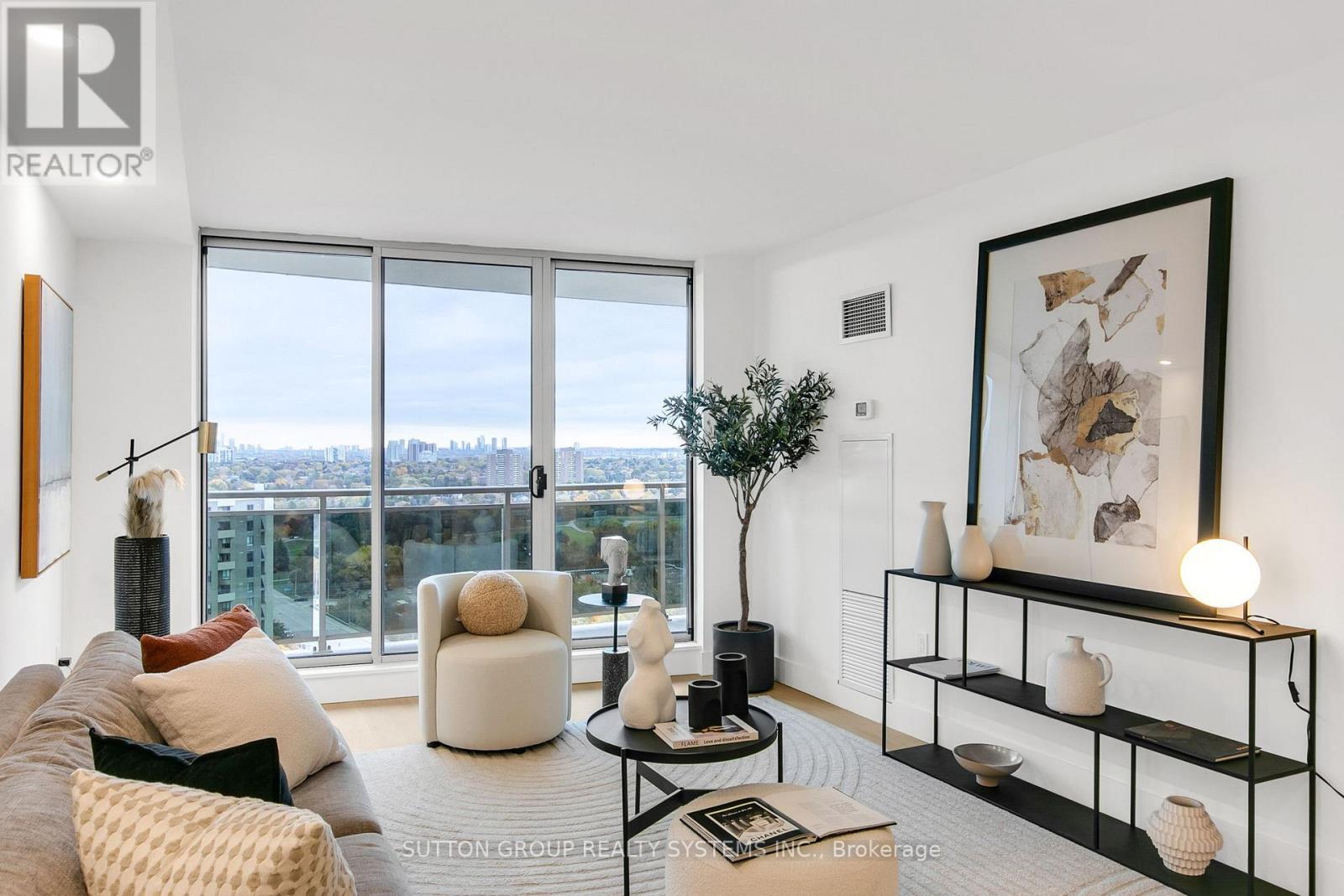 2107 - 820 Burnhamthorpe Road, Toronto, Ontario  M9C 4W2 - Photo 6 - W12647030