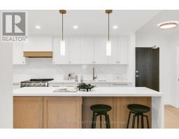 2107 - 820 BURNHAMTHORPE ROAD, Toronto, Ontario