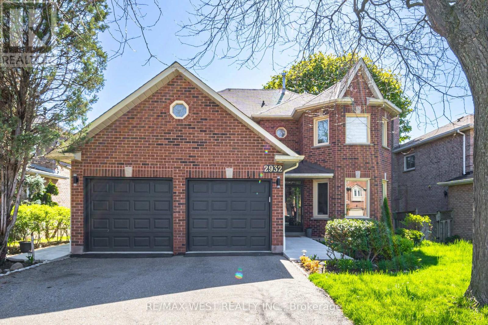 BSMT - 2932 REDBUD AVENUE, Oakville, Ontario