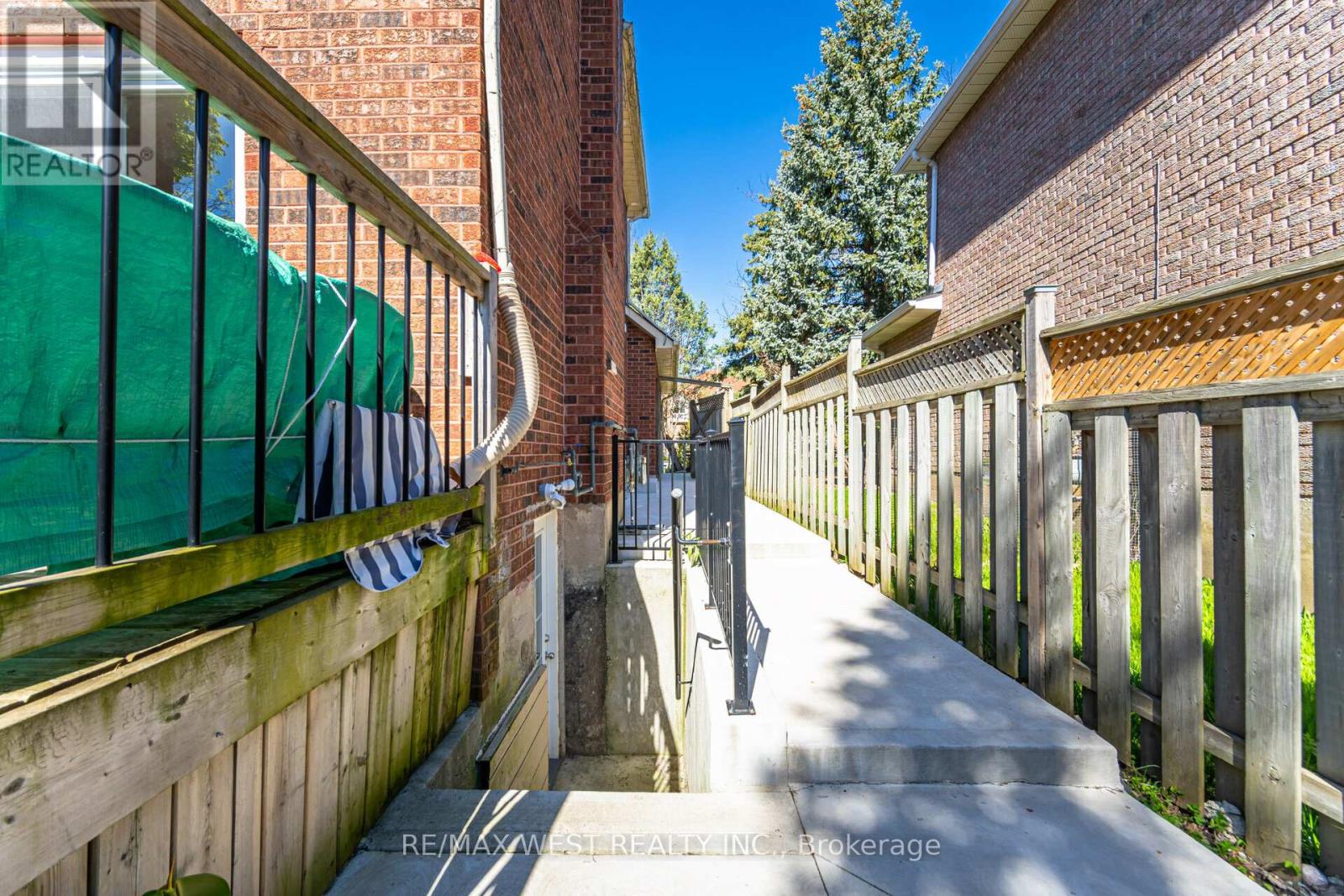 Bsmt - 2932 Redbud Avenue, Oakville, Ontario  L6J 7J4 - Photo 5 - W12647032