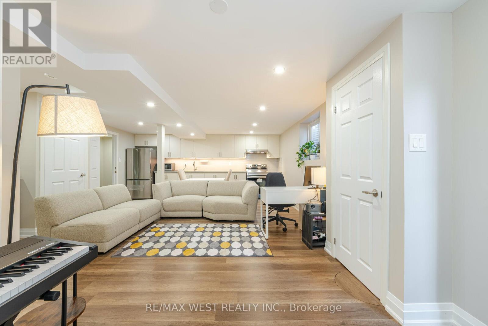 Bsmt - 2932 Redbud Avenue, Oakville, Ontario  L6J 7J4 - Photo 8 - W12647032