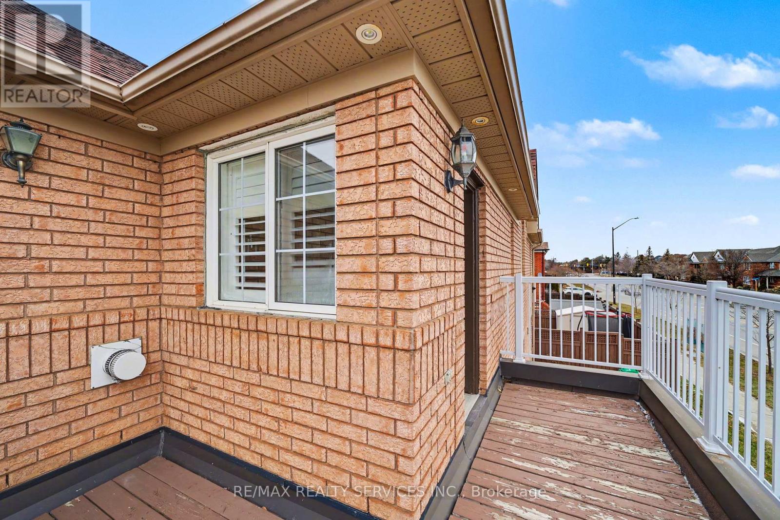 3203 Carabella Way, Mississauga, Ontario  L5M 6S8 - Photo 19 - W12647034