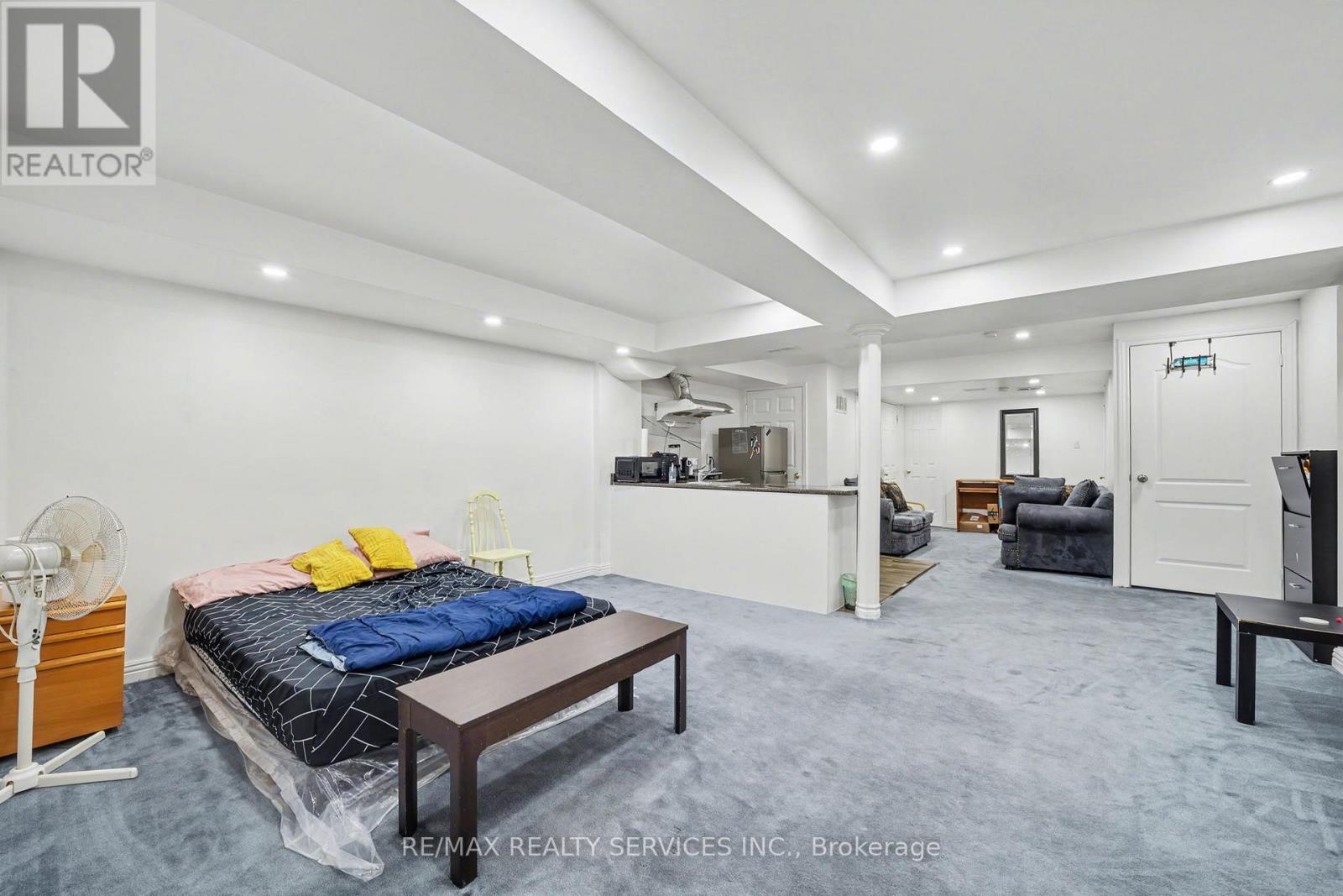 3203 Carabella Way, Mississauga, Ontario  L5M 6S8 - Photo 22 - W12647034