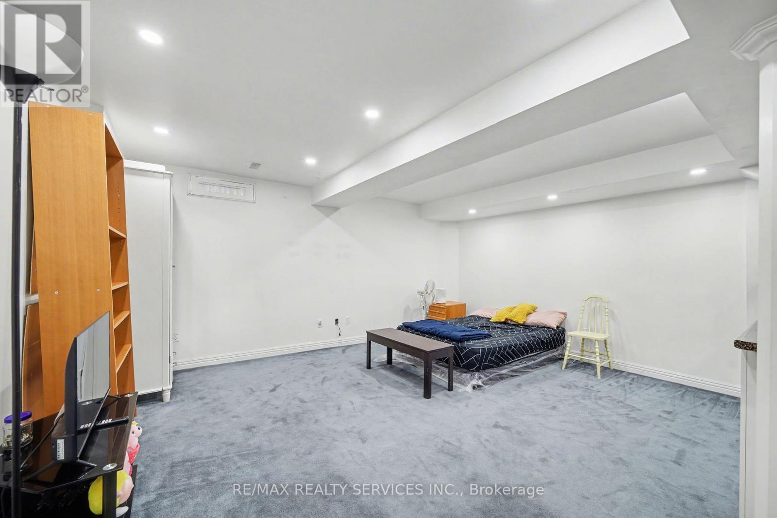 3203 Carabella Way, Mississauga, Ontario  L5M 6S8 - Photo 24 - W12647034