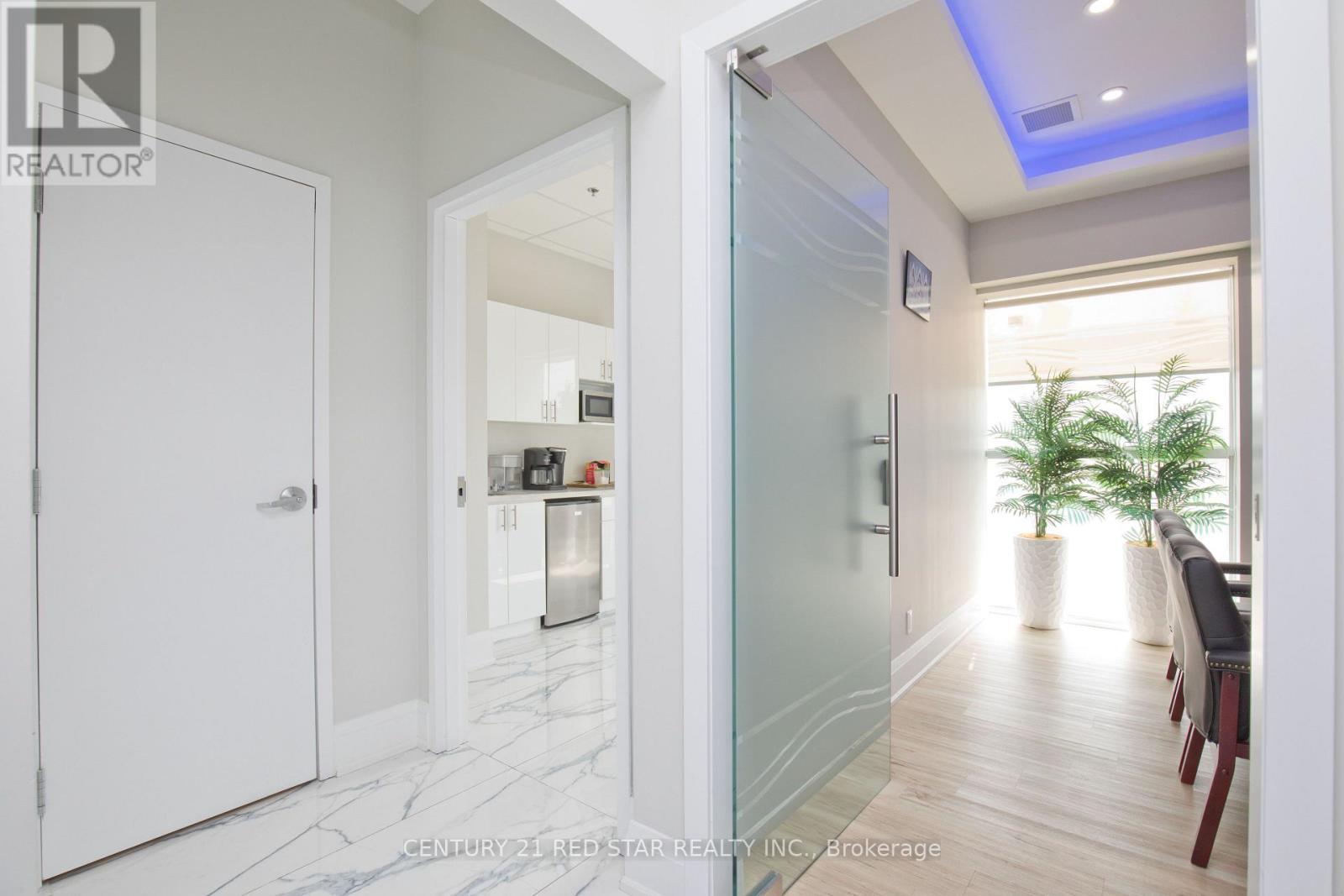 8 - 1200 Derry Road E, Mississauga, Ontario  L5T 0B3 - Photo 27 - W12647058