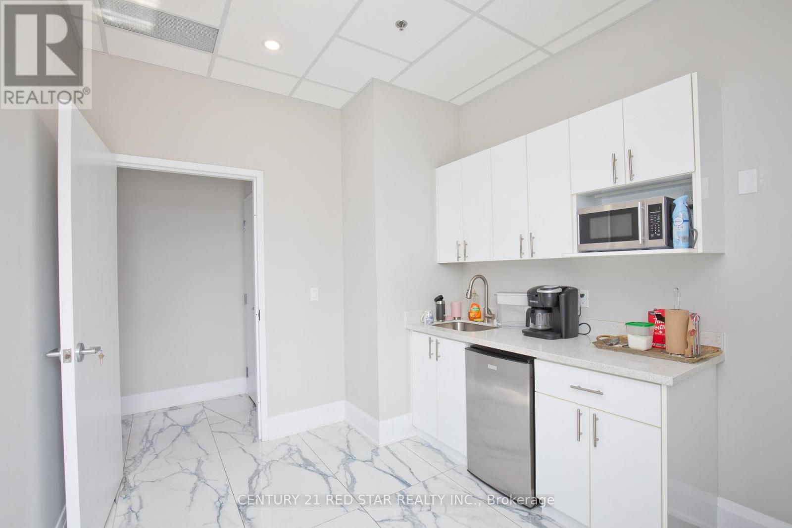 8 - 1200 Derry Road E, Mississauga, Ontario  L5T 0B3 - Photo 29 - W12647058