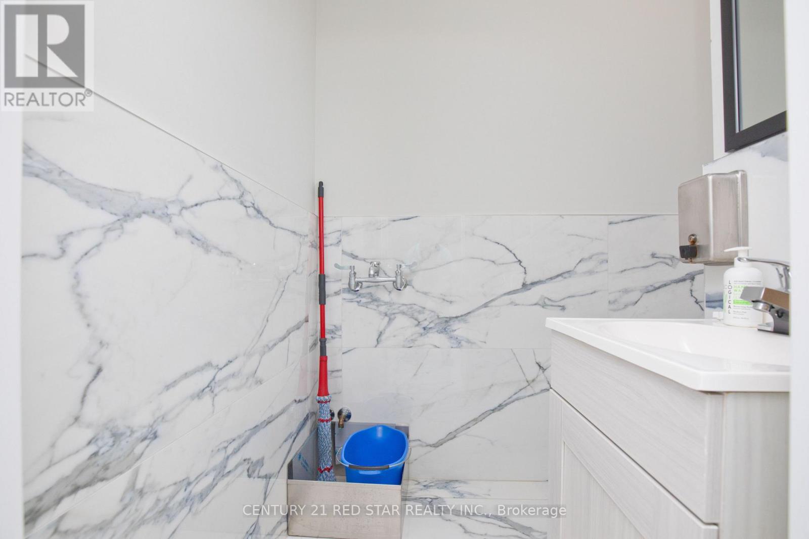 8 - 1200 Derry Road E, Mississauga, Ontario  L5T 0B3 - Photo 30 - W12647058