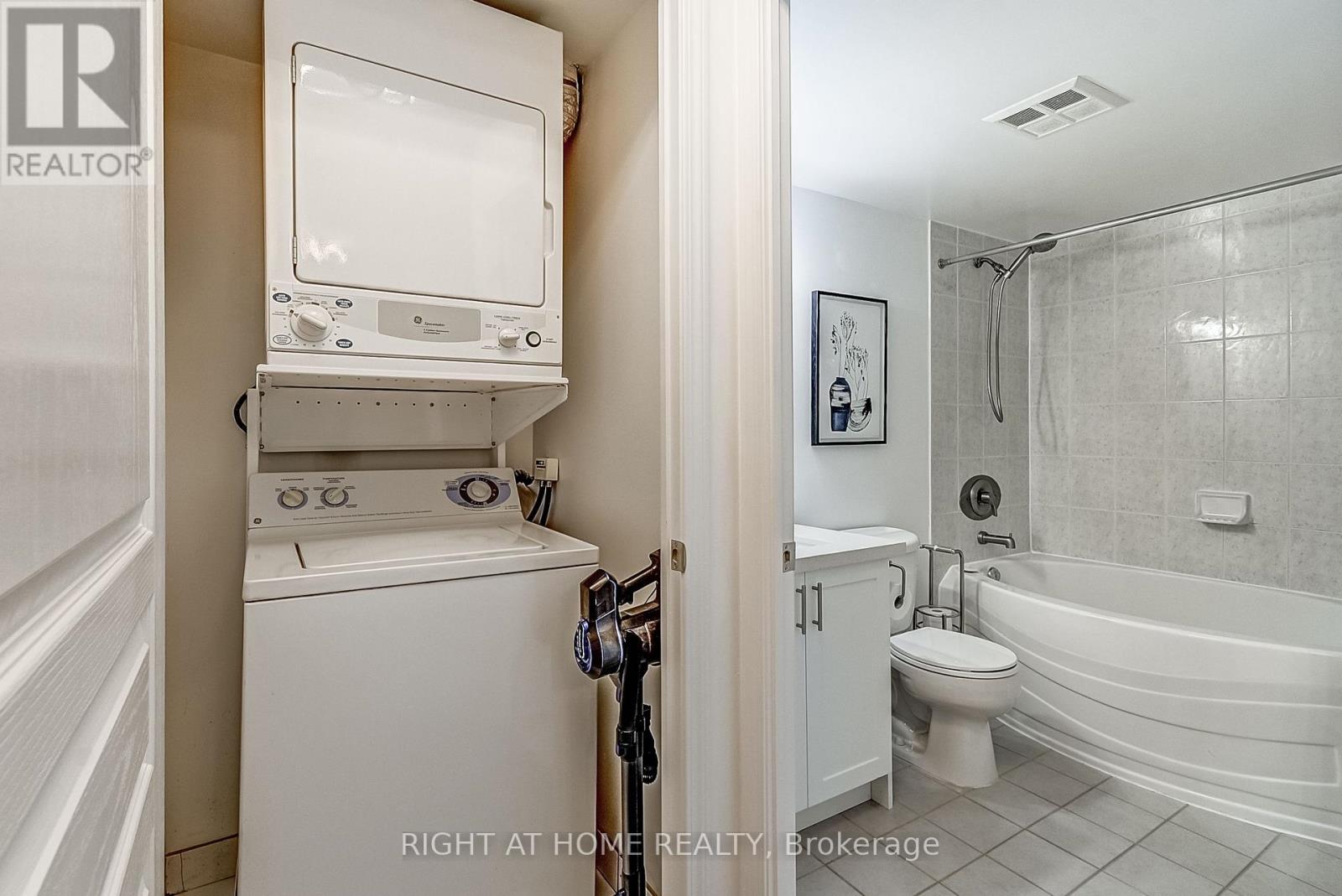 508 - 2565 Erin Centre Boulevard, Mississauga, Ontario  L5M 6Z8 - Photo 6 - W12647080